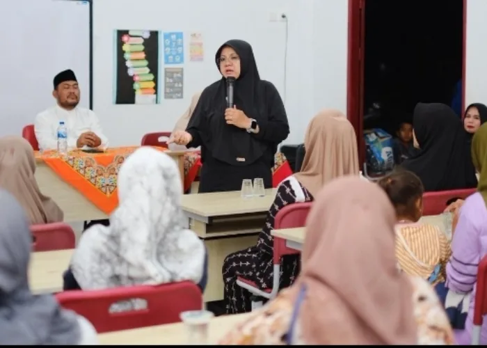 Akhir Tahun di Dusun Bedeng Tanpa Penerangan, Bupati Afni: Kita Perjuangkan Agar Cepat Nikmati Listrik