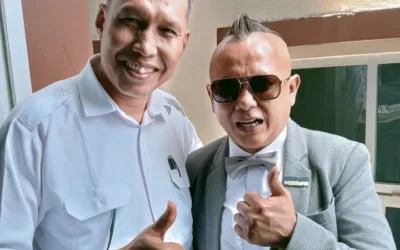 Ketika Boy London Bertemu Calon Ketua DPC PERADI SAI Padang Boiziardi di PN Padang