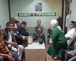 Puluhan Advokat PAS Desak Subdit V Tipidsiber Polda Sumbar Segera Proses Laporan Pencemaran Nama Baik Ike Seroja