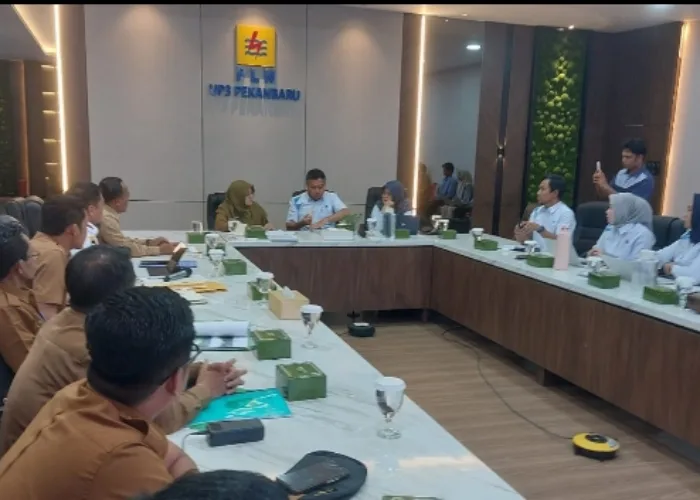 Seluruh Masyarakat Siak Tahun 2027 Sudah Nikmati Listrik