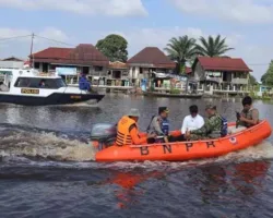 PLTA Koto Panjang Buka Pintu Air, Debit Sungai Kampar di Pelalawan Naik 75 Cm