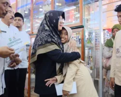 28 Anak Yatim di Kandis Belanja Lebaran, Bupati Siak Afni: Hadirkan Kebahagiaan