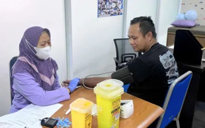 Kemnaker Periksa Kesehatan Sopir di 6 Kota Jelang Mudik Lebaran, Cegah Kecelakaan Akibat Kelelahan