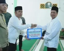 Warga Sentajo Raya Curhat ke Wabup Kuansing Saat Safari Ramadan, Soroti Jalan Rusak dan Jembatan Sungai Lintang