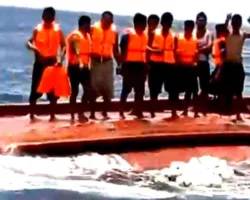 Kapal KM Makmur Jaya Terbalik di Perairan Bintan, 9 ABK Masih Dicari