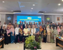 Komisi X DPR Kunjungi Riau Soroti SPMB dan Biaya Kuliah, Ketimpangan PTN–PTS Jadi Perhatian