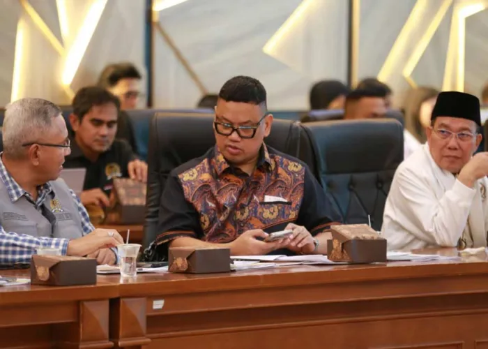 Komisi IX DPR RI Kunjungi Riau, Bahas Kesehatan dan Jaminan Sosial Masyarakat