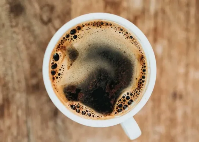 Kopi Malam Hari Picu Perilaku Impulsif? Studi Ungkap Risiko Lebih Tinggi pada Perempuan