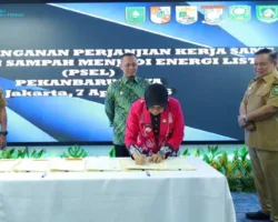 Bupati Siak Teken MoU PSEL Pekanbaru Raya, Sulap Sampah 2.000 Ton/Hari Jadi Listrik