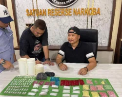 Baru Dilantik Gaspol Kampung Dalam Pekanbaru, 240 Gram Sabu dan 875 Ekstasi Disita