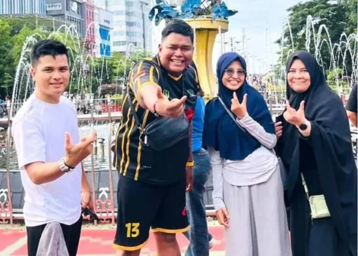 Prodi TI Universitas Abdurrab Turun ke CFD Pekanbaru, Kampanye Kuliah Digital Dibungkus Gaya Santai