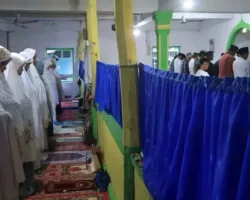 Lebaran Haji Lebih Awal di Padang, Jemaah Naqsyabandiyah Tetap Jaga Tradisi dan Persaudaraan