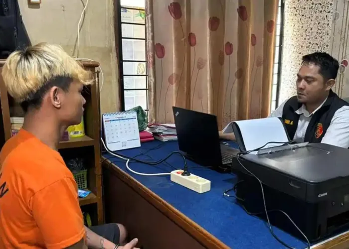 Bobol Toko HP di Pekanbaru, Pria Ini Sukses Gondol 25 iPhone Senilai Rp300 Juta