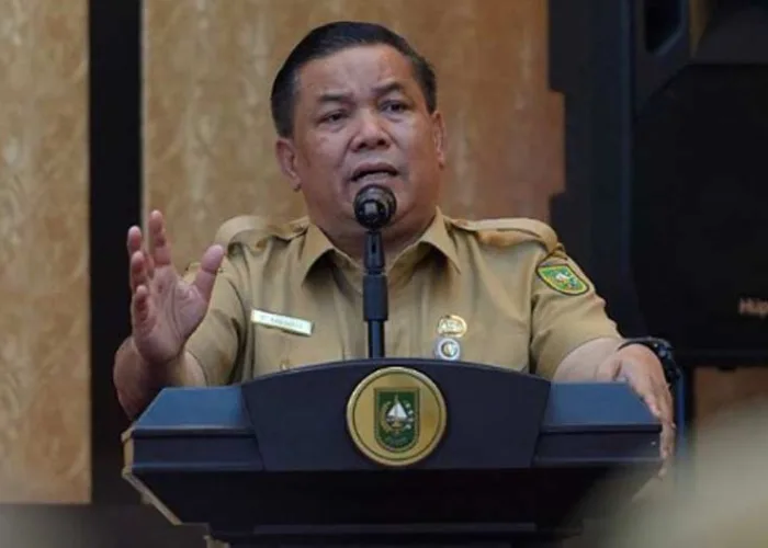 Era Plt Segera Berakhir, Pemprov Riau Mutasi 315 Pejabat dan Kepala Sekolah