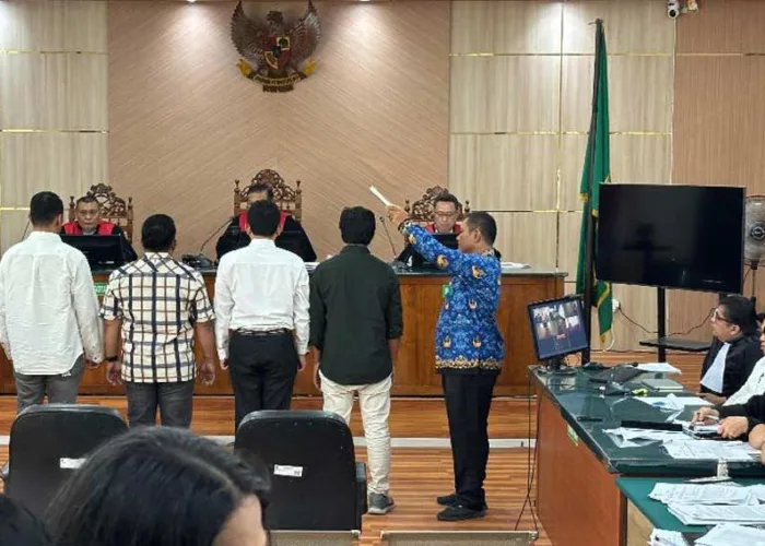 Sidang Lanjutan Abdul Wahid, Jaksa Hadirkan Ketua Ormas dan Kontraktor