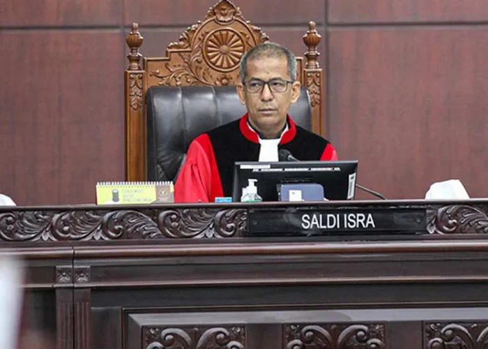 Menggugat Kuota Internet Hangus, Hakim MK Saldi Isra Soroti Potensi Kerugian Konsumen