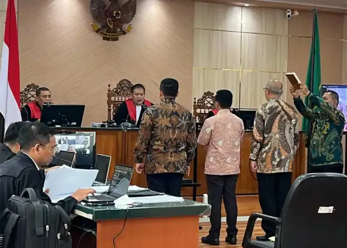 Sidang Korupsi Abdul Wahid Hadirkan Saksi Sekda Riau Syahrial Abdi