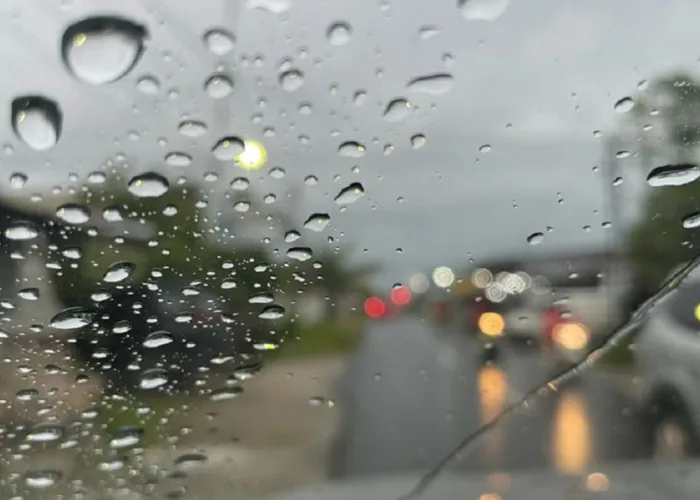 Update Cuaca Riau Hari Ini: Hujan Ringan Hingga Lebat Berpotensi Disertai Petir, Warga Diminta Waspada