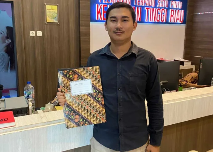 AMPL Riau Laporkan PT EPE ke Kejati, Diduga Sebabkan Kerusakan Jalan Tiga Desa di Siak