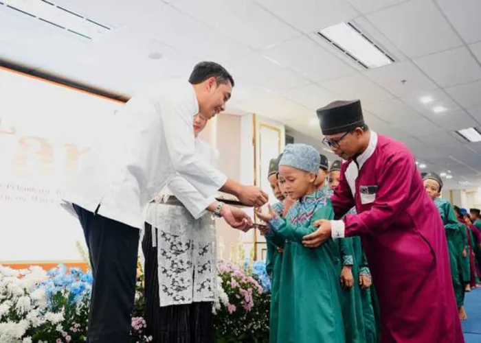BRI Region 2 Pekanbaru Berbagi Kebahagiaan 100 Anak LKSA AL Anshor dan Masyarakat Tenayan