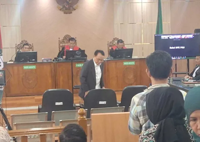 Eks Plt. Gubernur Riau Djohermansyah Djohan Jadi Saksi Ahli di Sidang Dugaan Korupsi Abdul Wahid