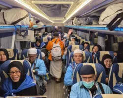 Jemaah Haji Indonesia Mulai Pulang dari Makkah, Ribuan Orang Tinggalkan Tanah Suci dengan Haru dan Syukur