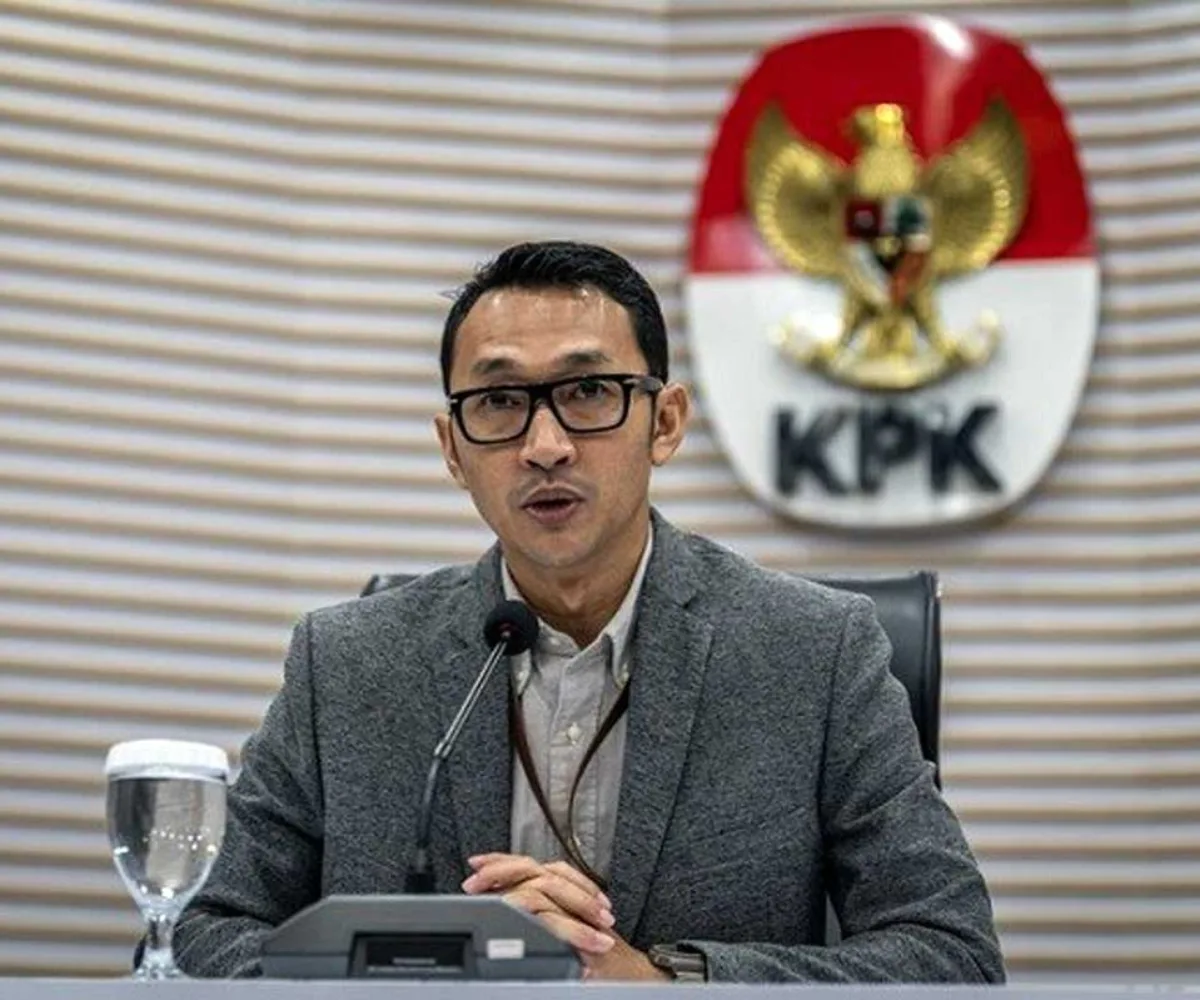 KPK Dalami Motif Amplop Bupati Kuansing ke Menhut, Kaitkan dengan Dugaan Gratifikasi HPT