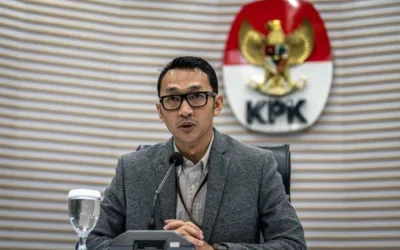 OTT di Kuansing Diduga Terkait Suap Jabatan Sekda, KPK Minta Bupati dan Sekda Menyerahkan Diri
