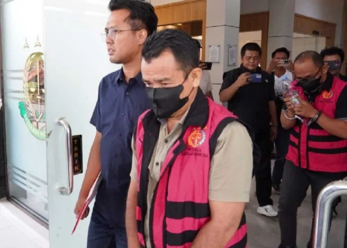 Kejaksaan Tetapkan 3 Tersangka Dugaan Pemerasan Proyek UKPBJ Siak, Sita Uang Rp421 Juta