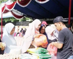 Operasi Pasar Murah Rohul Digencarkan, Pemprov Riau Jaga Stok dan Tekan Harga Bahan Pokok