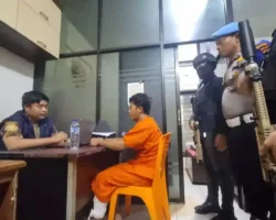 Gara-Gara Judol dan Pinjol, Pria Pelalawan Tikam Kasir 22 Kali Lalu Rampok Rp76 Juta