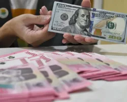 Ekspektasi Suku Bunga Tinggi The Fed Tekan Rupiah, Dekati Rp18.000 per Dolar AS