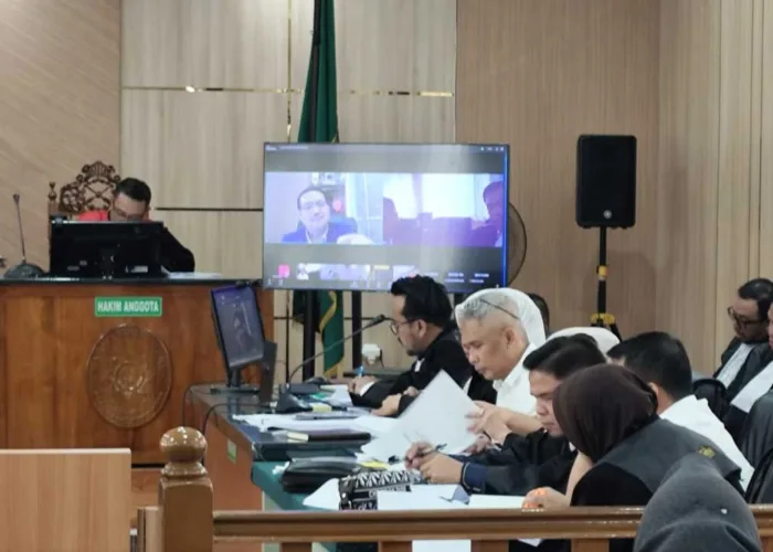 Sidang Dugaan Korupsi Abdul Wahid Cs, Jaksa Hadirkan Ahli Hukum Pidana Unsoed