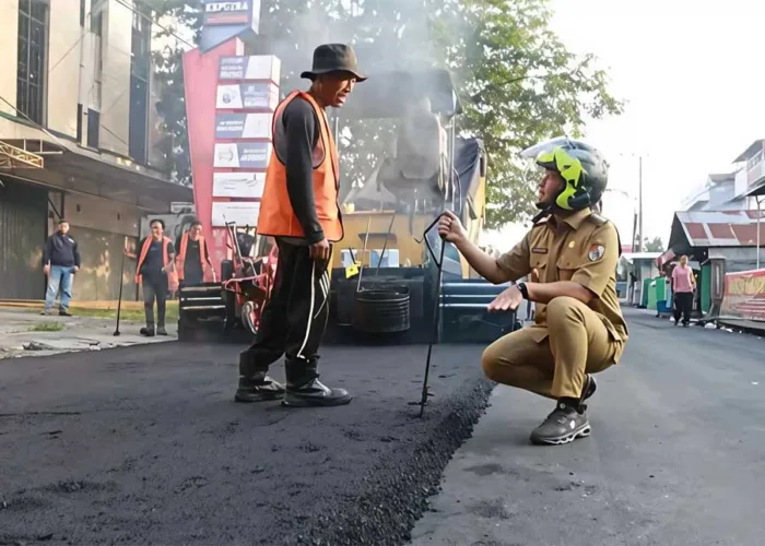 Pemko Kebut Perbaikan Jalan Pekanbaru, Target Aspal Ulang 42 Kilometer, Selesai 13 Kilometer