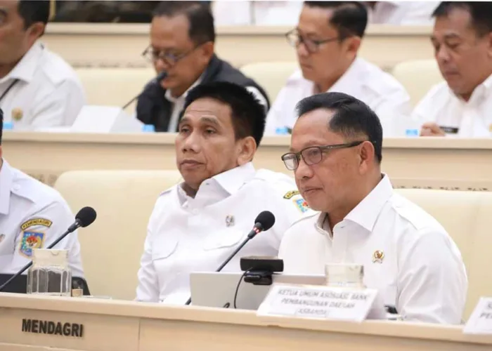 Mendagri Siapkan Revisi Aturan Tata Kelola BUMD, Kepala Daerah Tak Lagi Dominan Tentukan Direksi?