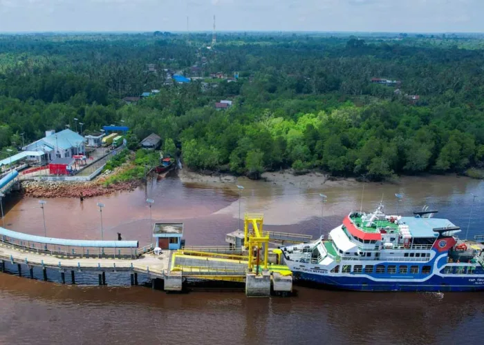 Abrasi Ancam Perbatasan Indonesia, Bupati Meranti Minta PLBN dan Pengaman Pantai