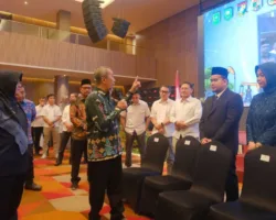 Syamsuar Minta Direktur BSP Berani Copot Pejabat Tak Berkinerja Baik