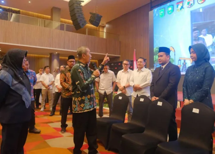 Syamsuar Minta Direktur BSP Berani Copot Pejabat Tak Berkinerja Baik