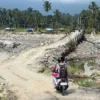 Normalisasi Sungai Batang Anai Rampung, Warga Padang Pariaman Tak Lagi Menyeberang dengan Rakit
