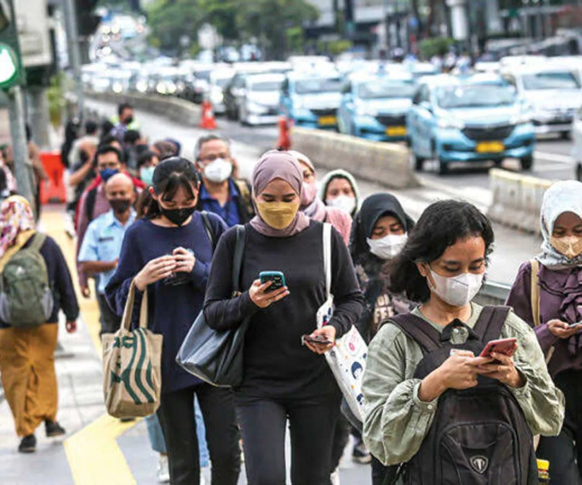 BPS Ungkap Wajah Baru Pasar Kerja Indonesia: Migrasi Kerja Turun, 113 Juta Pekerja Kini Pilih Jadi Komuter