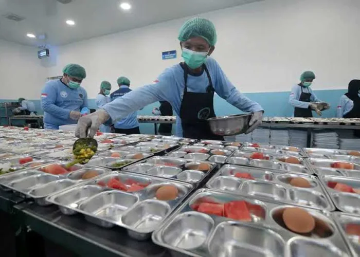 BGN Hentikan Operasional 15 SPPG di Riau, Administrasi KPM Jadi Masalah