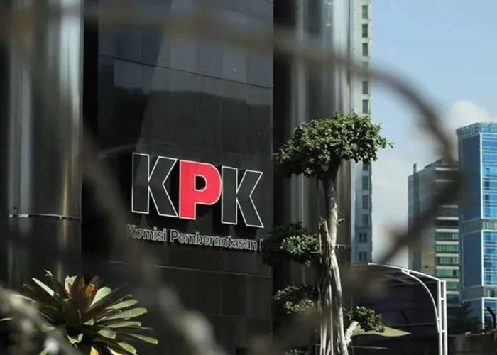 Stafsus Menhut Mangkir Diperiksa KPK, Selisih Rp2.000 SGD Kasus Bupati Kuansing Masih Misteri