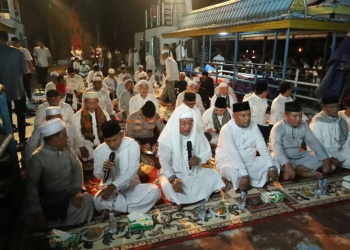 Ghatib Beghanyut 2026: Zikir di Atas Sungai Siak, Merawat Adat dan Doa Keselamatan Negeri