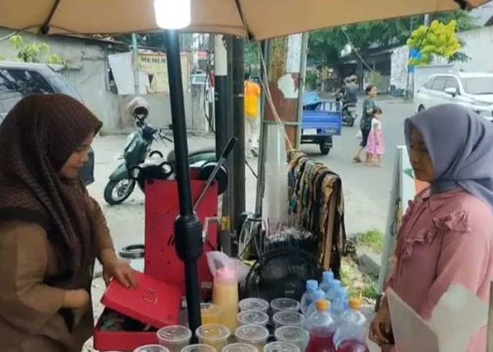 Kabut Asap Pekanbaru Bikin Pedagang Jus Ketiban Rezeki, Omzet Naik 20 Persen