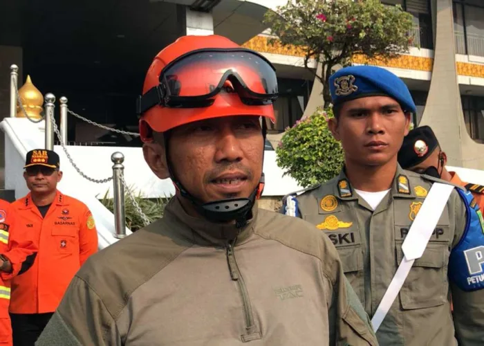 Pemadaman Karhutla Pelalawan Makin Sulit, Satpol PP Riau Bawa Pompa dan Tangki Air ke Kerumutan