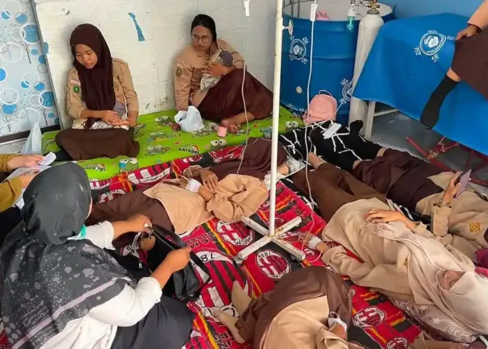 SPPG di Kampar Disetop Sementara Usai Puluhan Pelajar Diduga Keracunan MBG