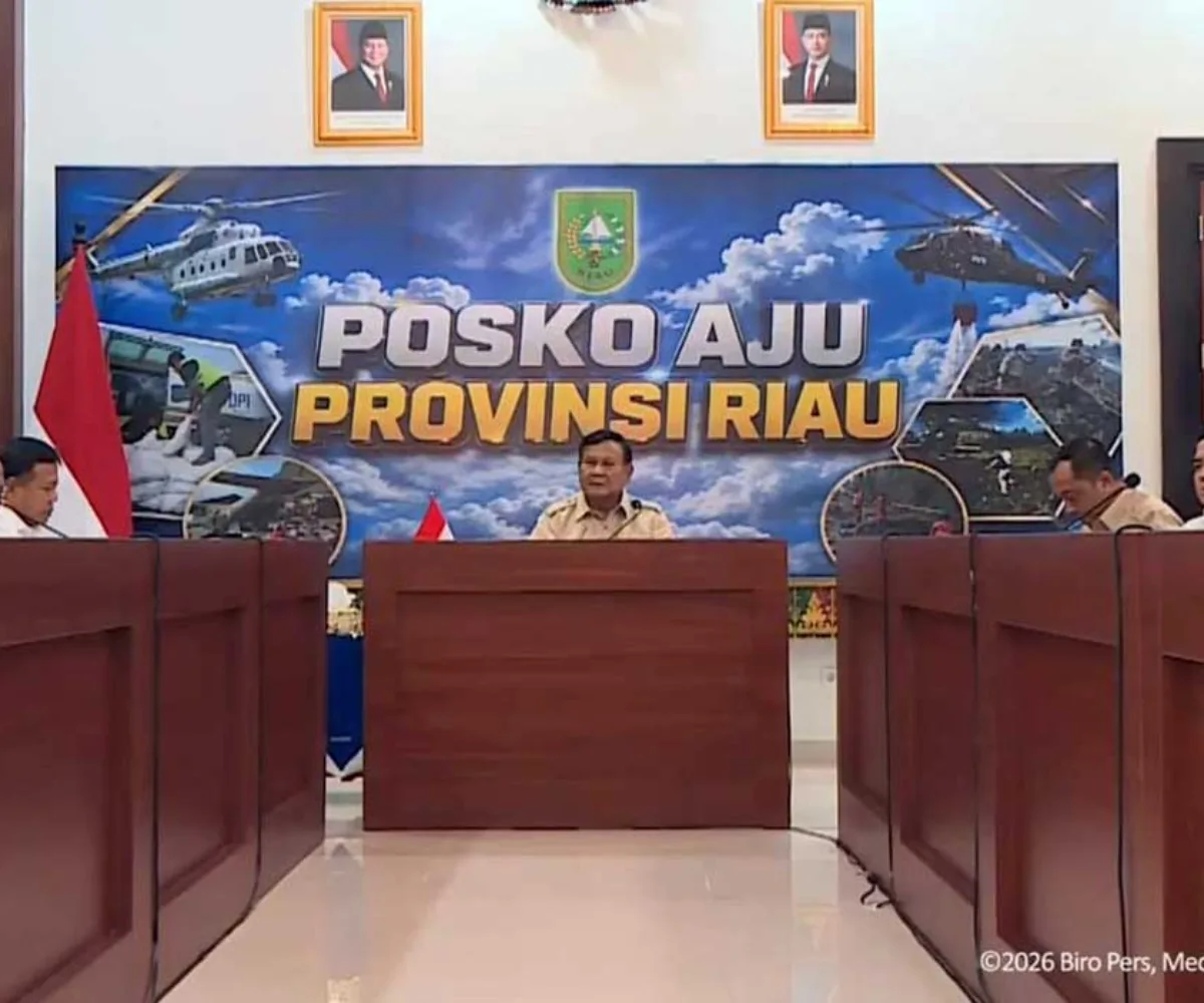 Prabowo Turun Langsung Tangani Karhutla Riau, 900 Hektare Lahan Masih Terbakar