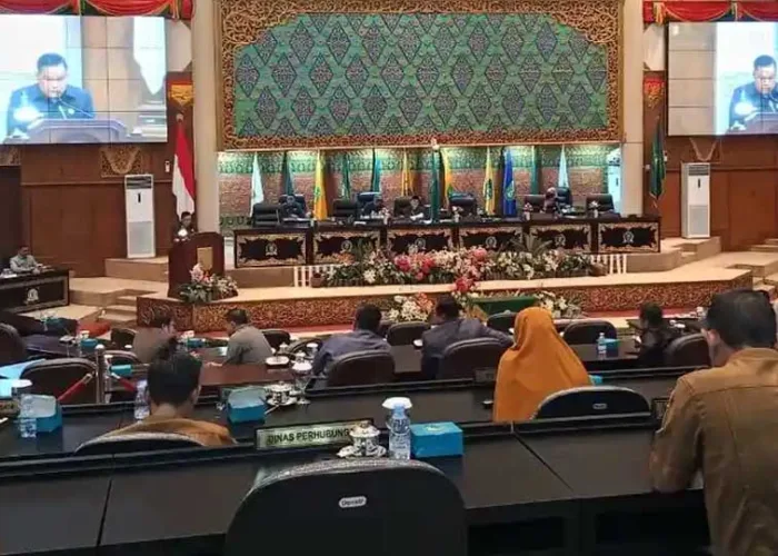 APBD Perubahan Riau 2026 Tembus Rp8,378 Triliun, DPRD Soroti Belanja Pembangunan