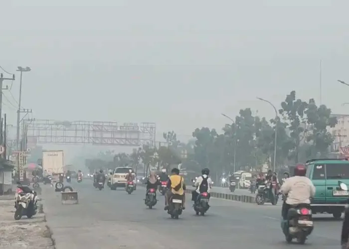 Udara Kampar Memburuk! ISPU Capai 358, Hujan Ringan Belum Jangkau Bangkinang