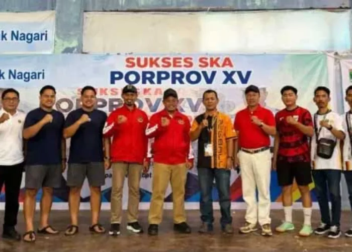 Tinjau Venue Soft Tenis dan Teqball di Pariaman, Ketum KONI Sumbar Hamdanus Pastikan Porprov Digelar 2028